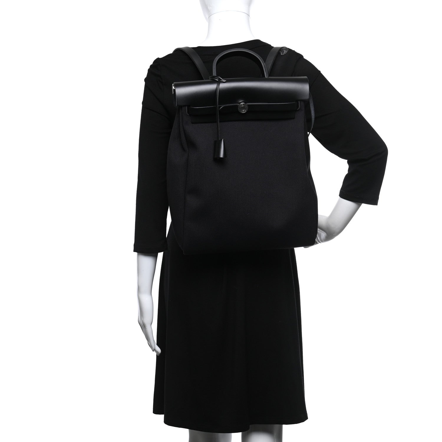 Hermes Military Toile Vache Hunter Herbag a Dos Zip Retourne Backpack Black 2 of 12
