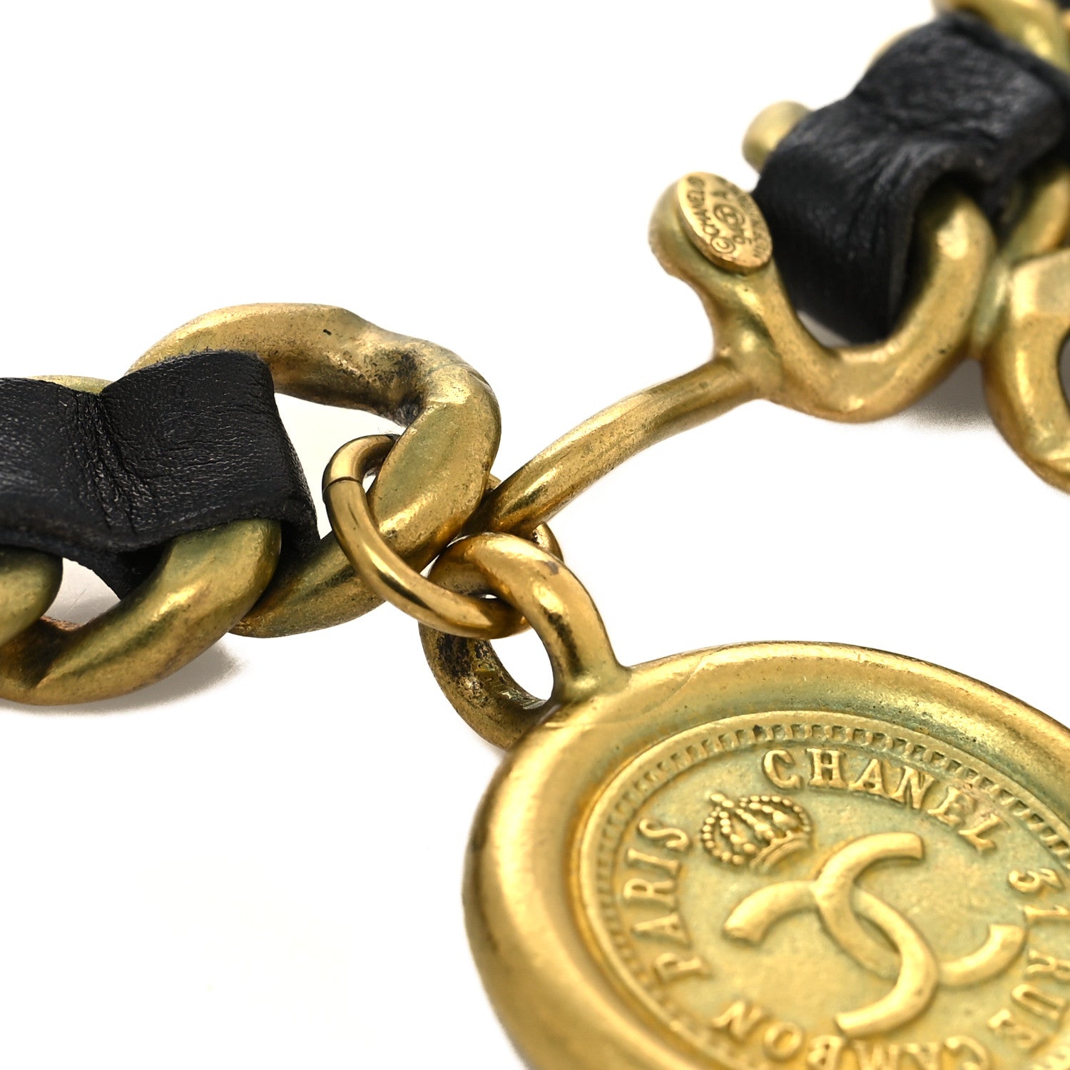 Chanel Lambskin Chain CC Medallion Belt Black Gold 3 of 4