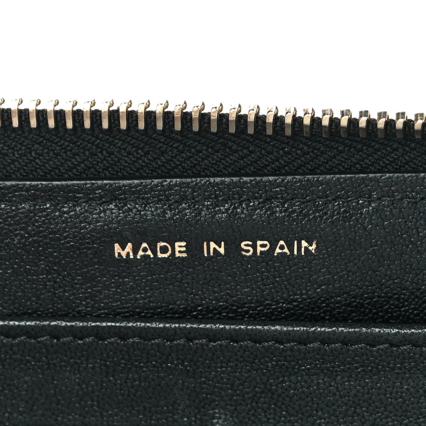 Sheepskin Chevron Quilted Mademoiselle Vintage Zip Around Wallet Black
