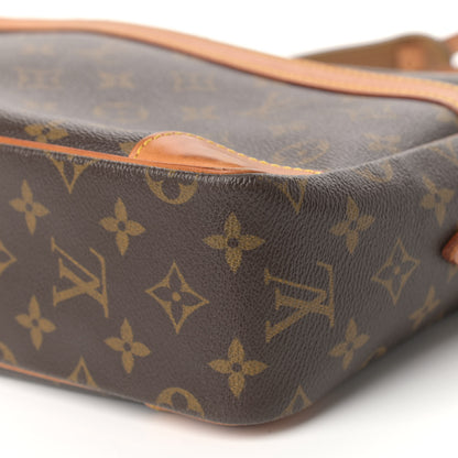 Louis Vuitton Monogram Trocadero 30 9 of 13
