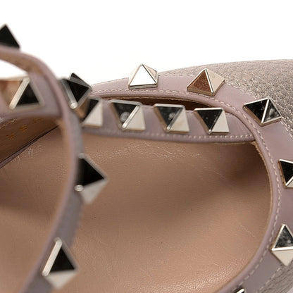 Valentino Garavani Metallic Pebbled Calfskin Rockstud Ankle Strap 65mm Pumps 35.5 Skin Poudre 5 of 6