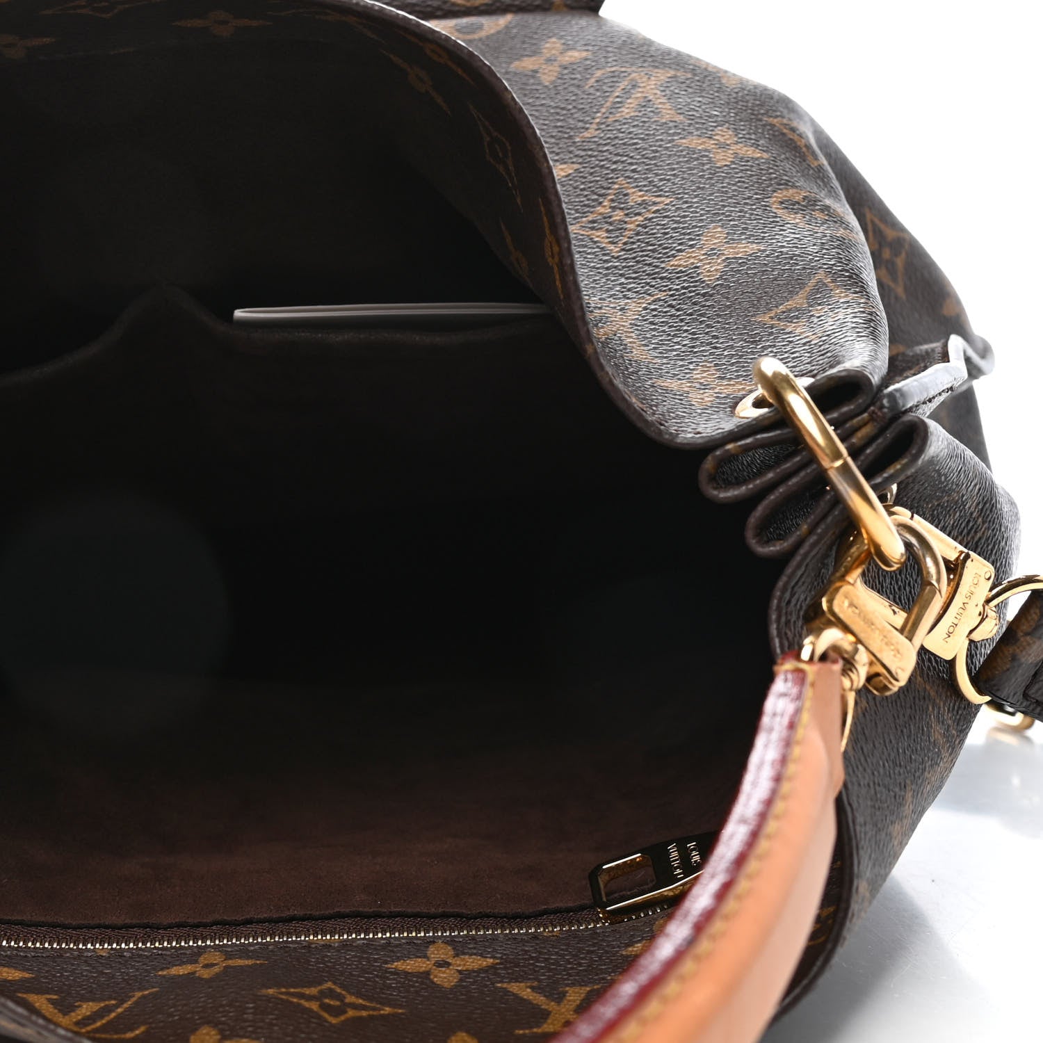 Louis Vuitton Monogram Metis 4 of 5
