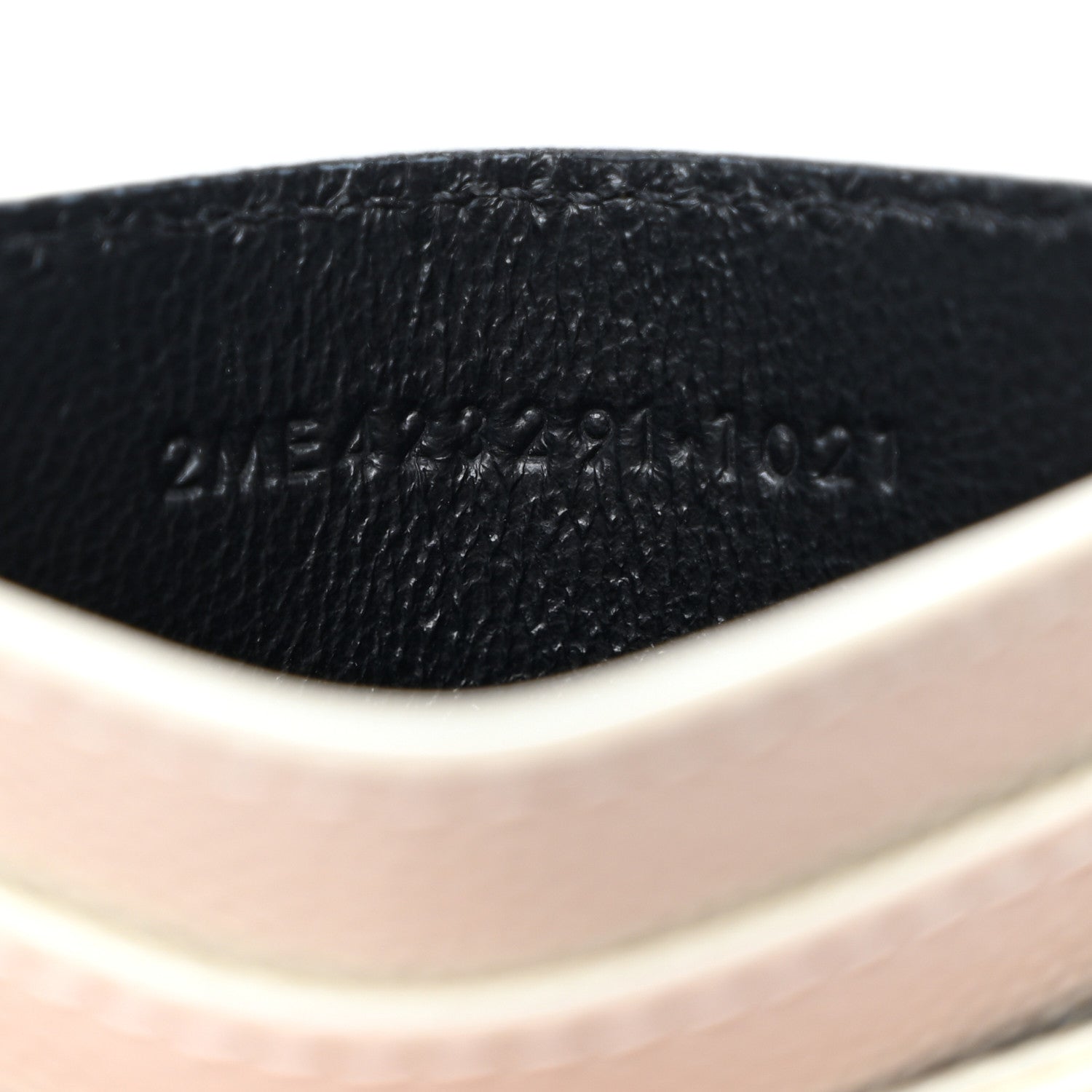 Saint Laurent Grain De Poudre Matelasse Chevron Monogram Credit Card Case Crema Soft 7 of 7