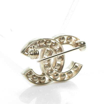 Chanel Pearl Crystal CC Brooch Gold 3 of 4