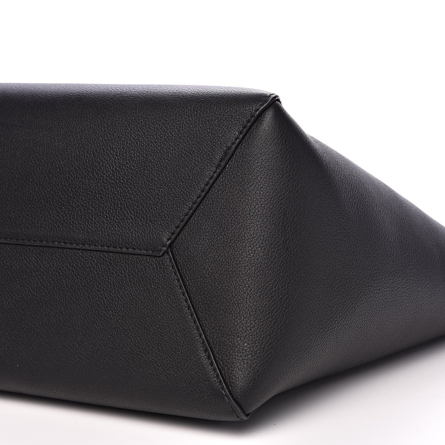 Calfskin Lockme Cabas Black