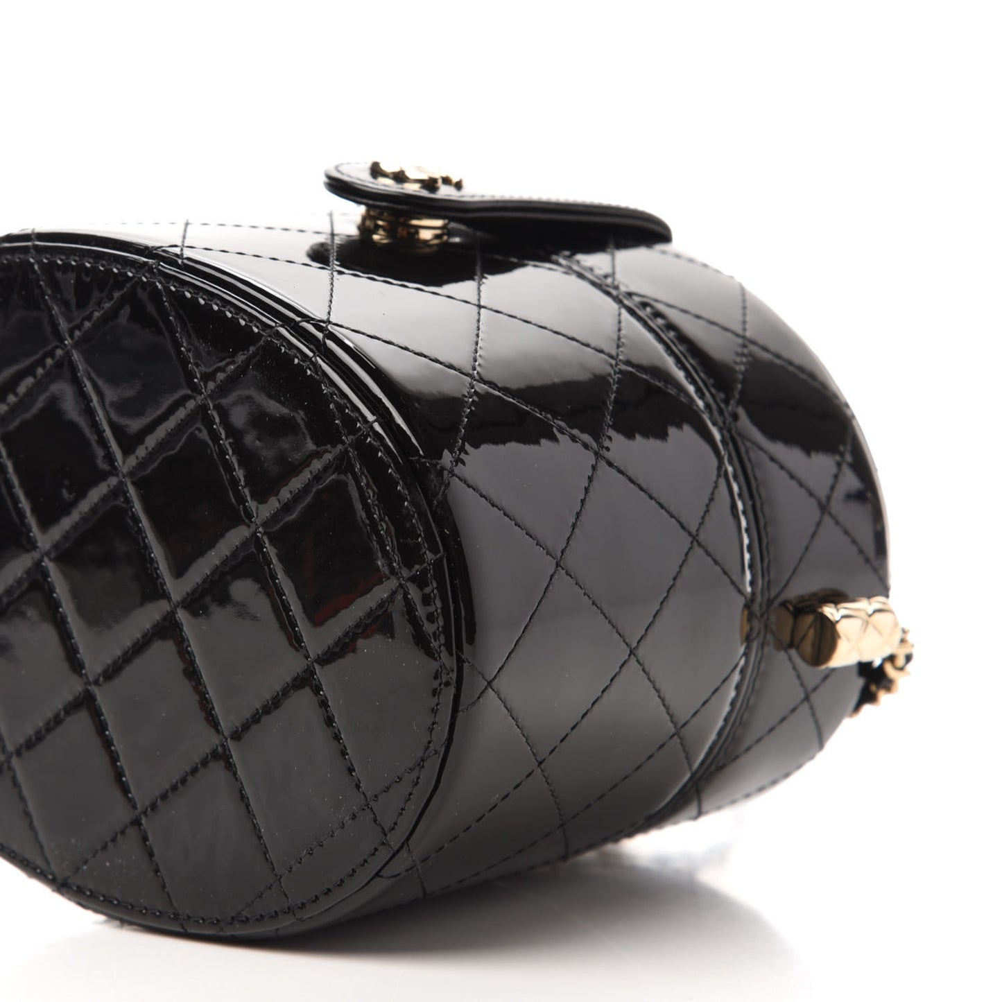 Patent Quilted Round Small Vanity With Chain Black
