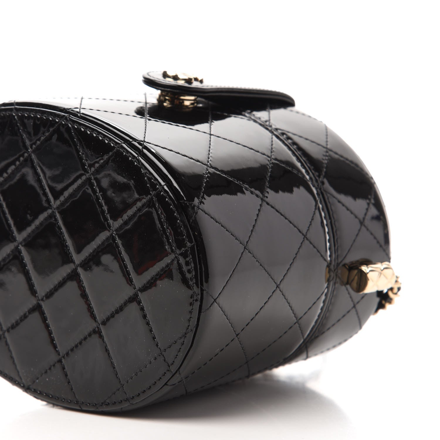 Chanel Patent Quilted Round Small Vanity With Chain Black 7 of 11