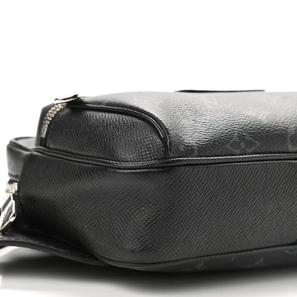 Louis Vuitton Taiga Monogram Outdoor Bumbag Black 9 of 10