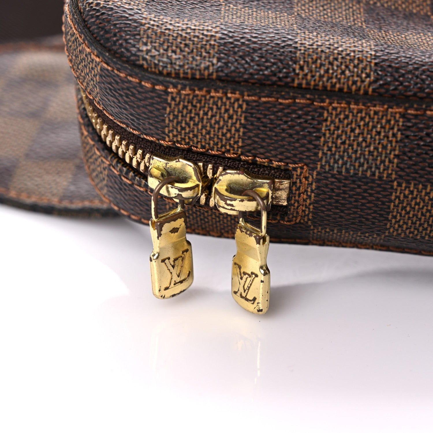 Louis Vuitton Damier Ebene Geronimos 11 of 12