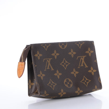 Louis Vuitton Monogram Toiletry Pouch 15 3 of 7
