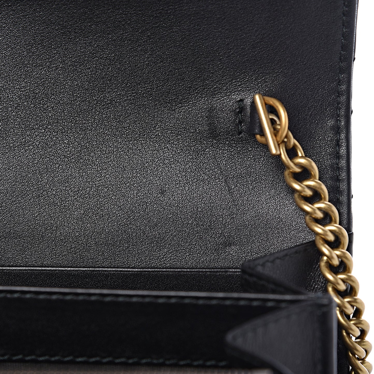 Calfskin Matelasse GG Marmont Chain Wallet Black