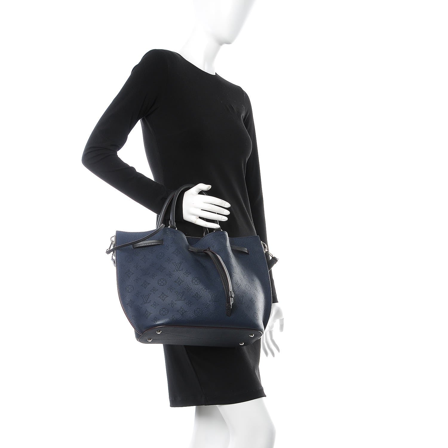 Louis Vuitton Mahina Girolata Marine 2 of 11