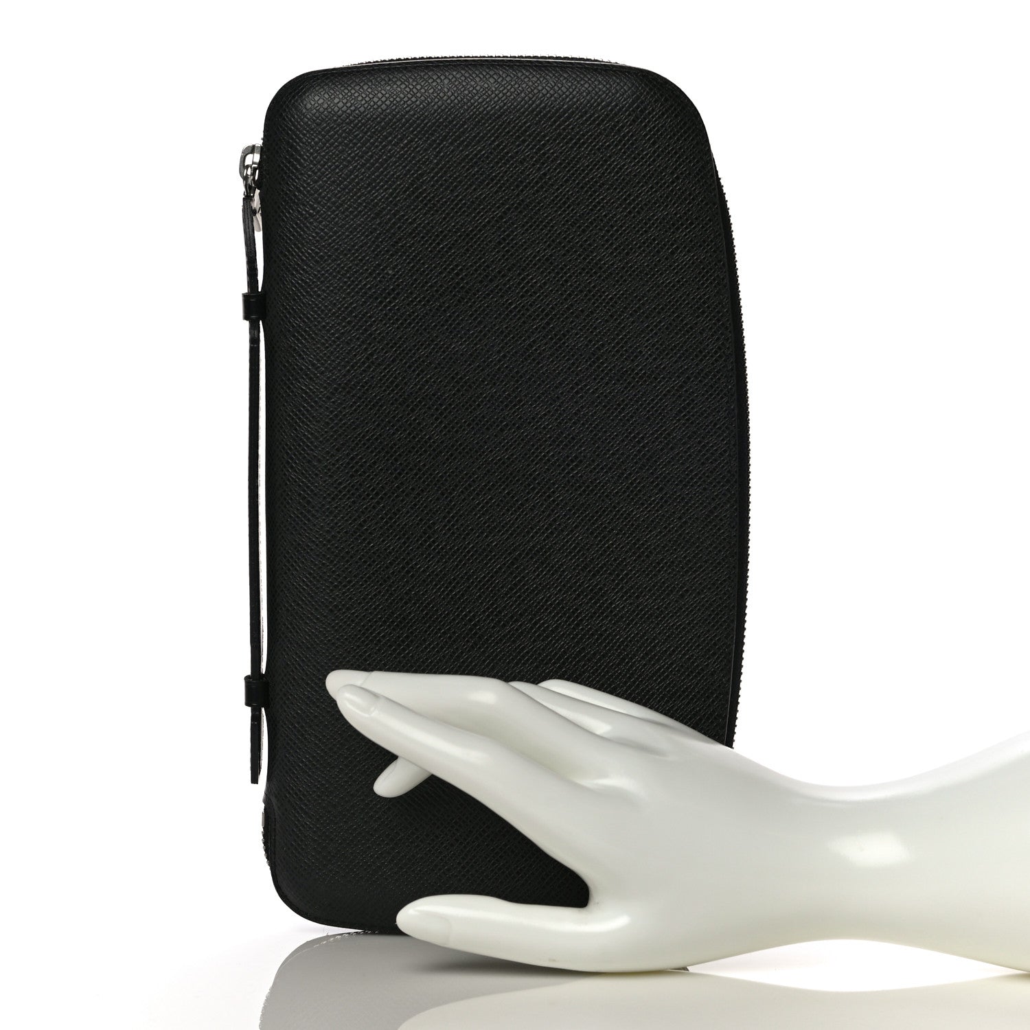 Louis Vuitton Taiga Zippy XL Wallet Black 2 of 9