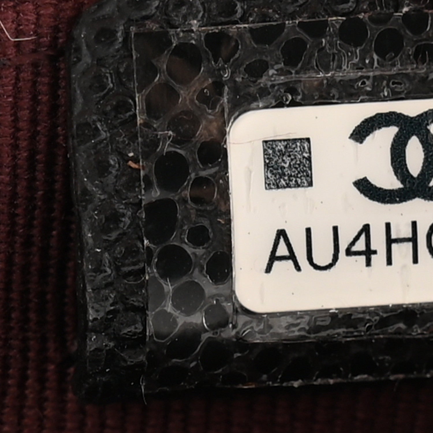 Chanel Caviar Quilted Small Cosmetic Case Black 7 of 8