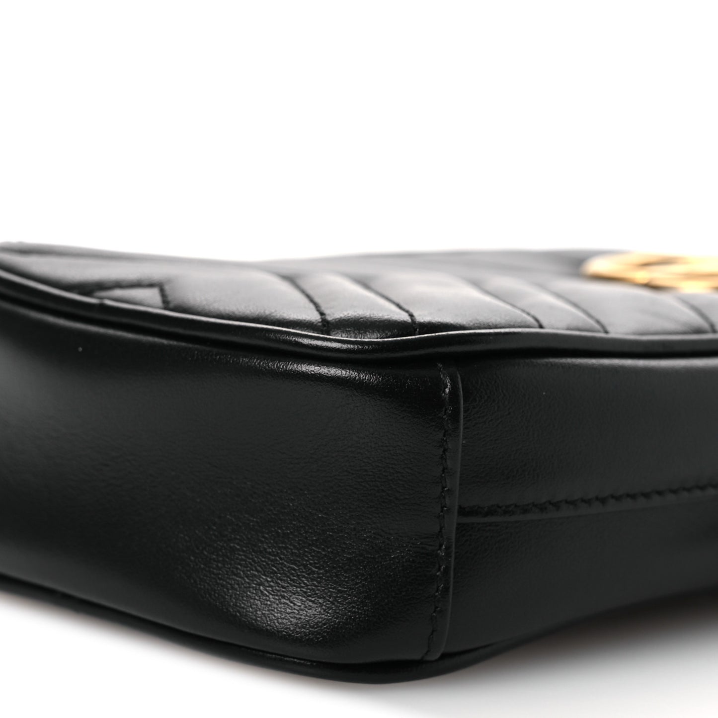 Calfskin Matelasse Mini GG Marmont Crossbody Bag Black