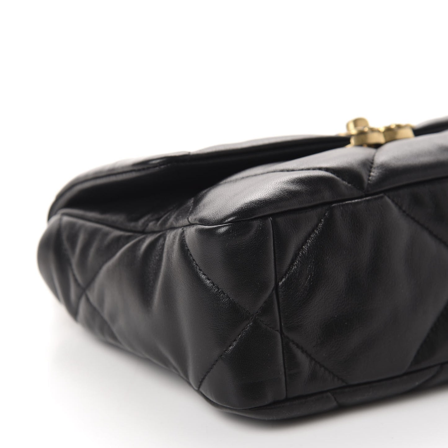 Lambskin Quilted Medium 19 Flap Black