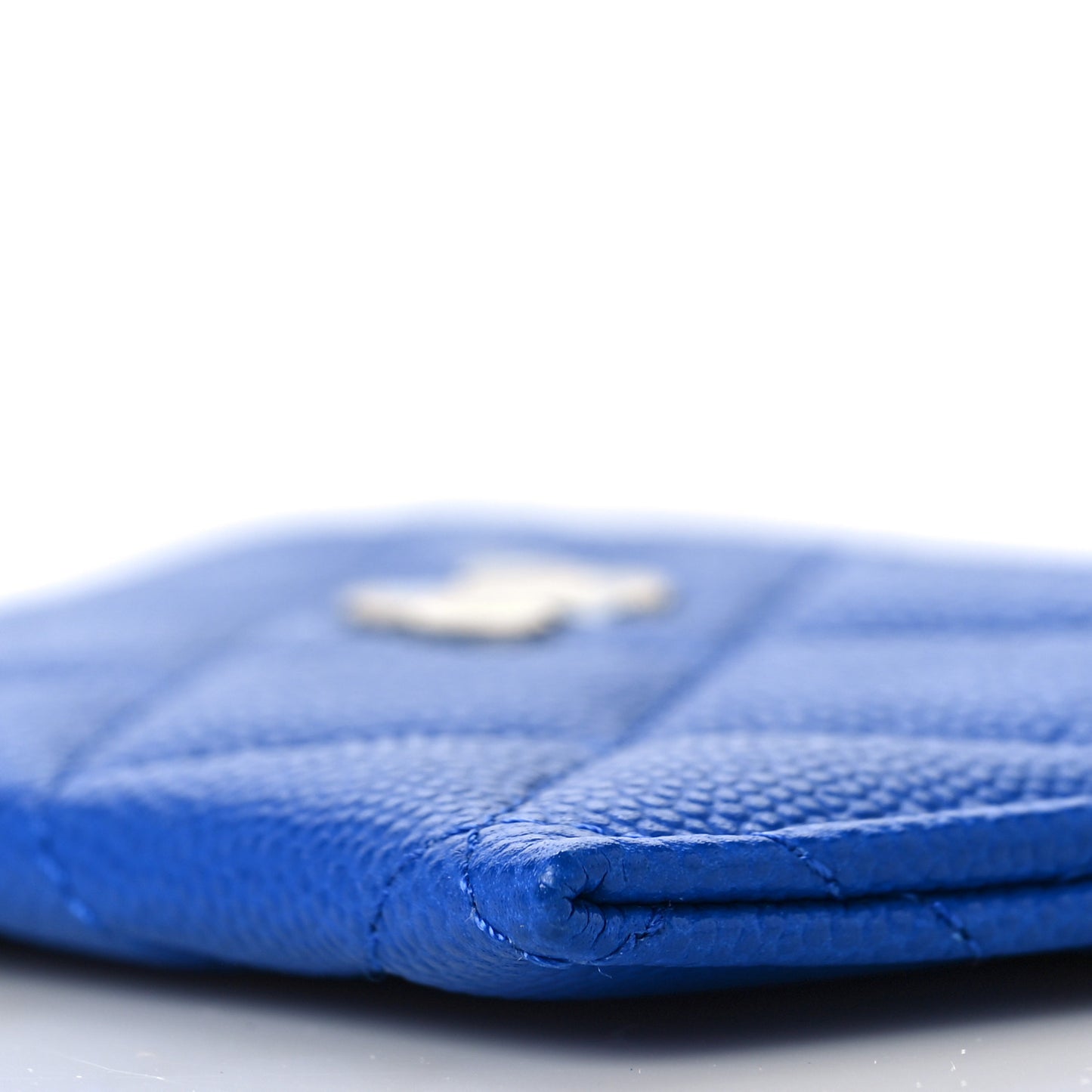 Caviar Quilted Card Holder Blue