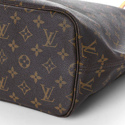 Louis Vuitton Monogram Neverfull MM 8 of 11