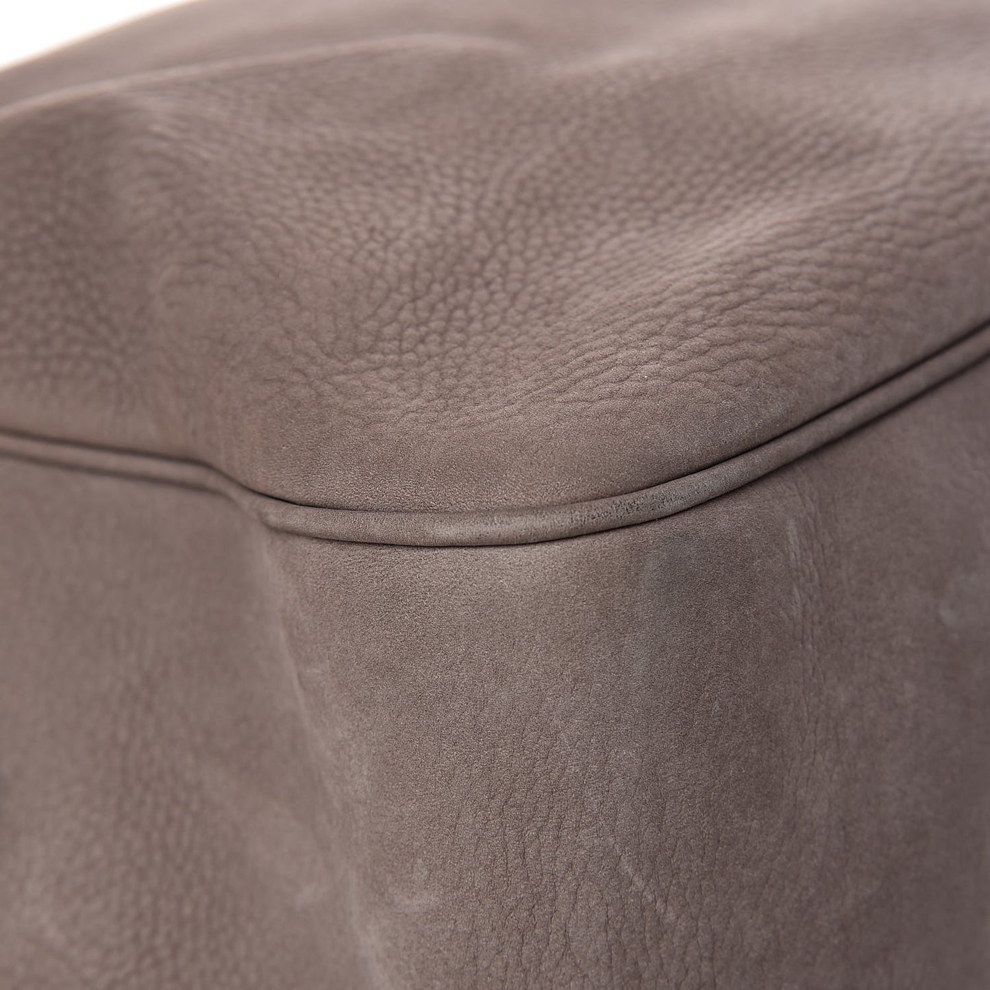 Vitello Range Medium Soho Bowler Grey Field