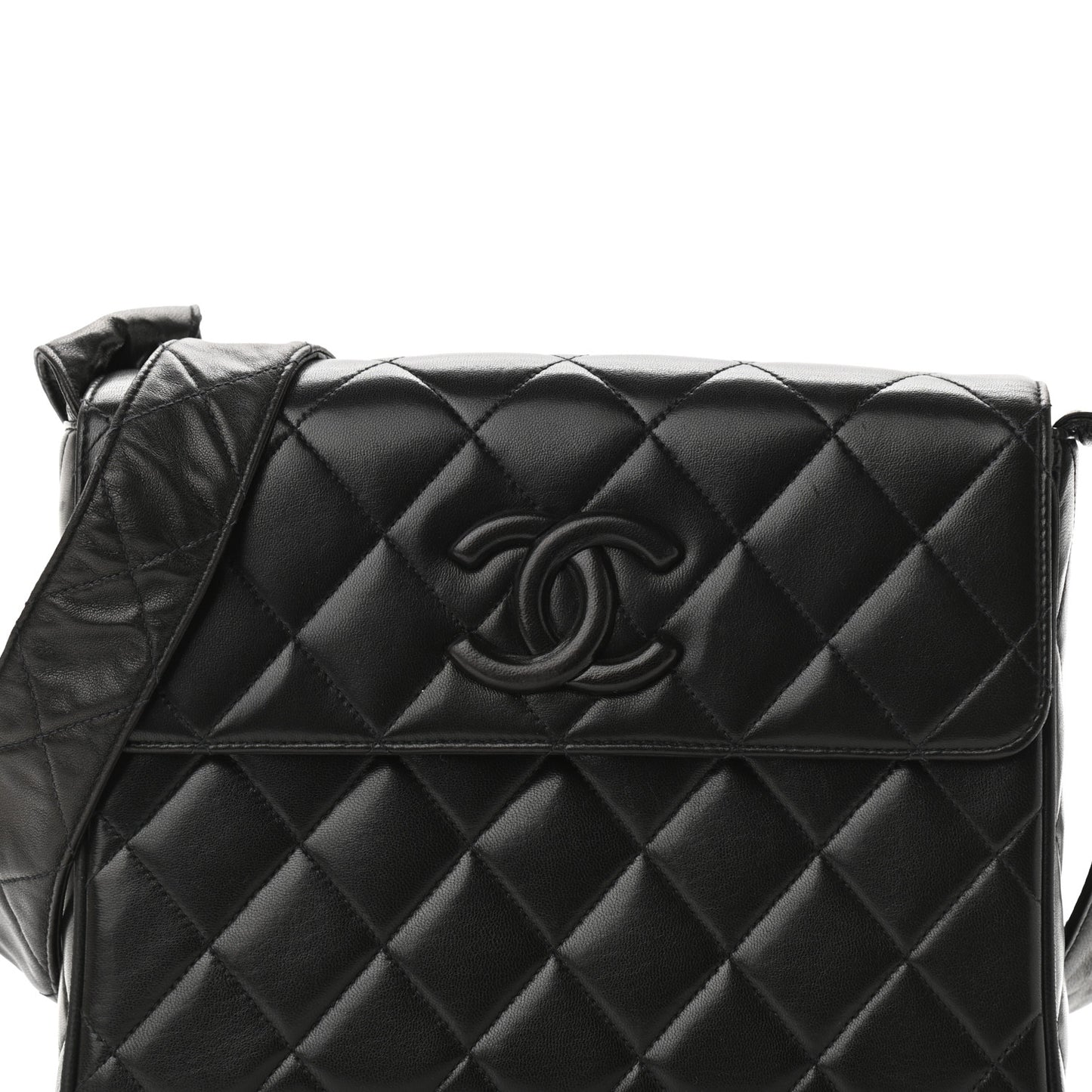 Lambskin Quilted CC Single Flap Shoulder Bag Black