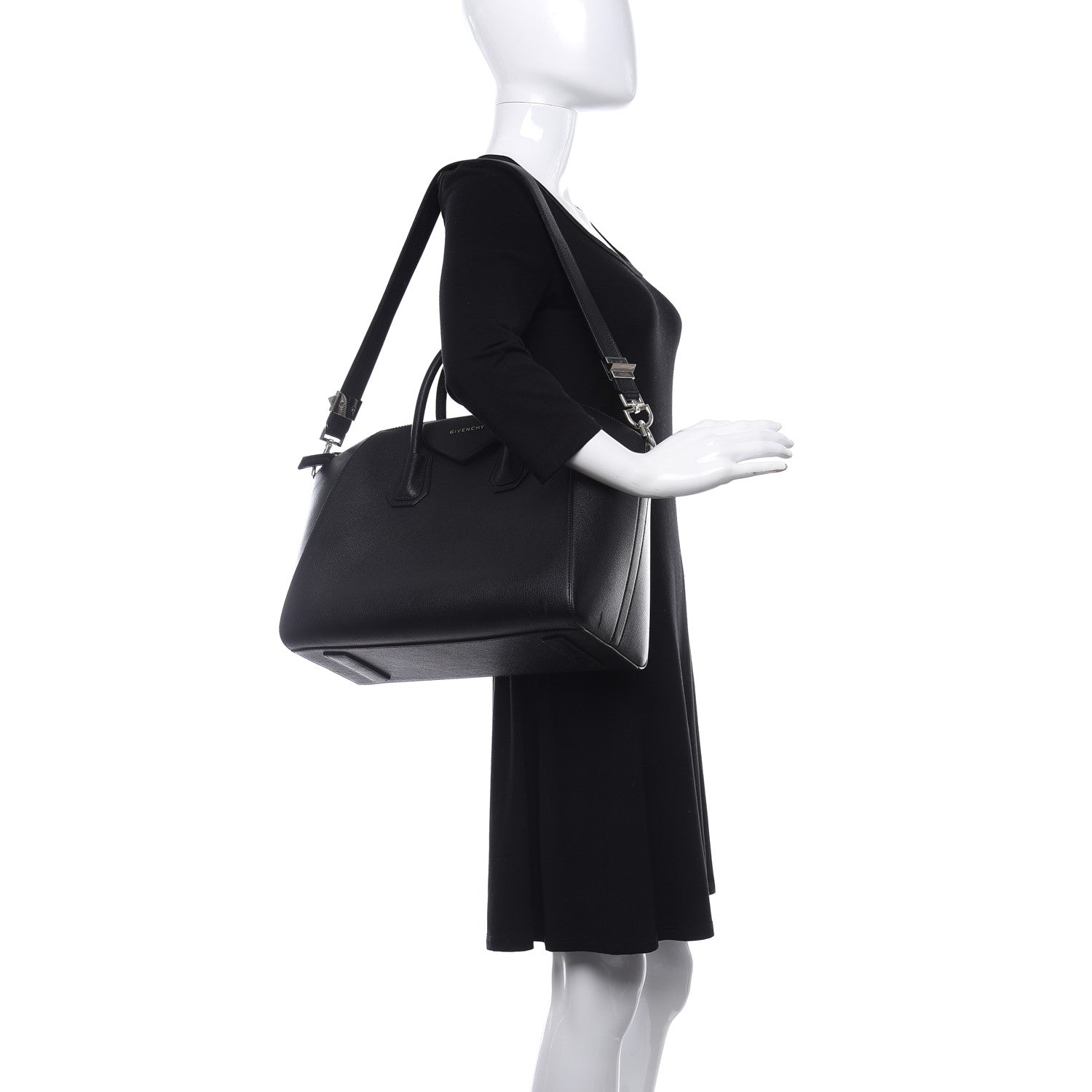 Givenchy Sugar Goatskin Medium Antigona Black 2 of 9