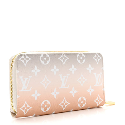 Louis Vuitton Monogram Giant By The Pool Zippy Wallet Brume 3 of 6