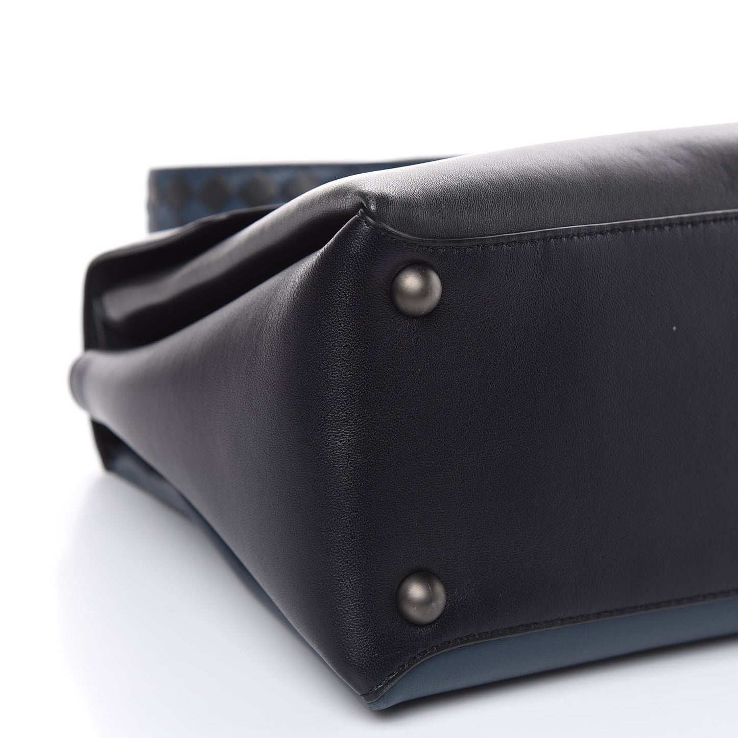 Nappa Medium Piazza Bag Ferro Gray Denim