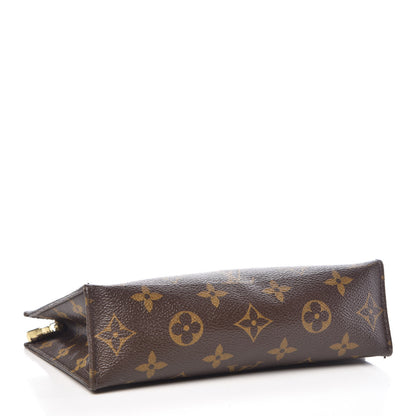 Louis Vuitton Monogram Toiletry Pouch 19 4 of 11