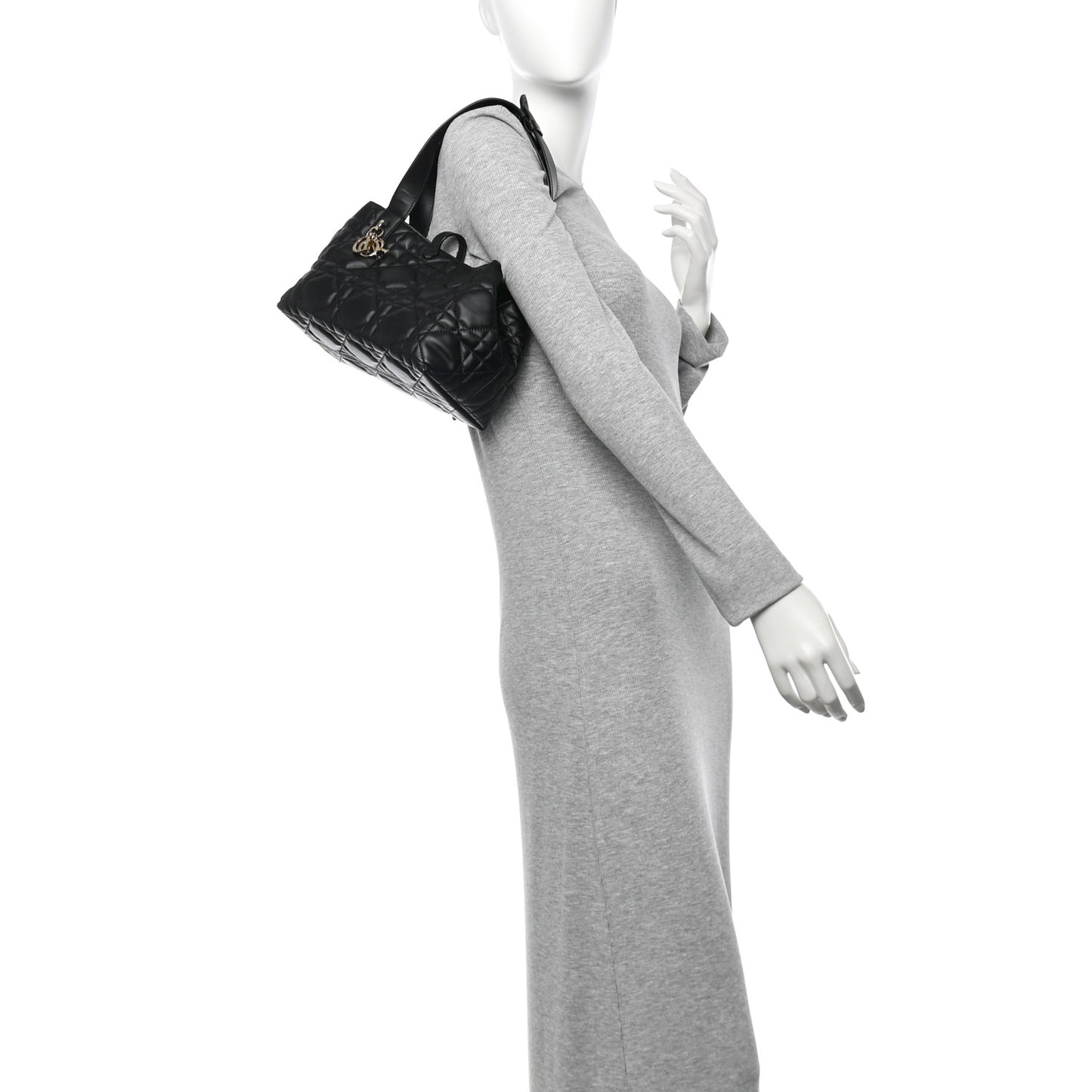Calfskin Macrocannage Small Toujours Black