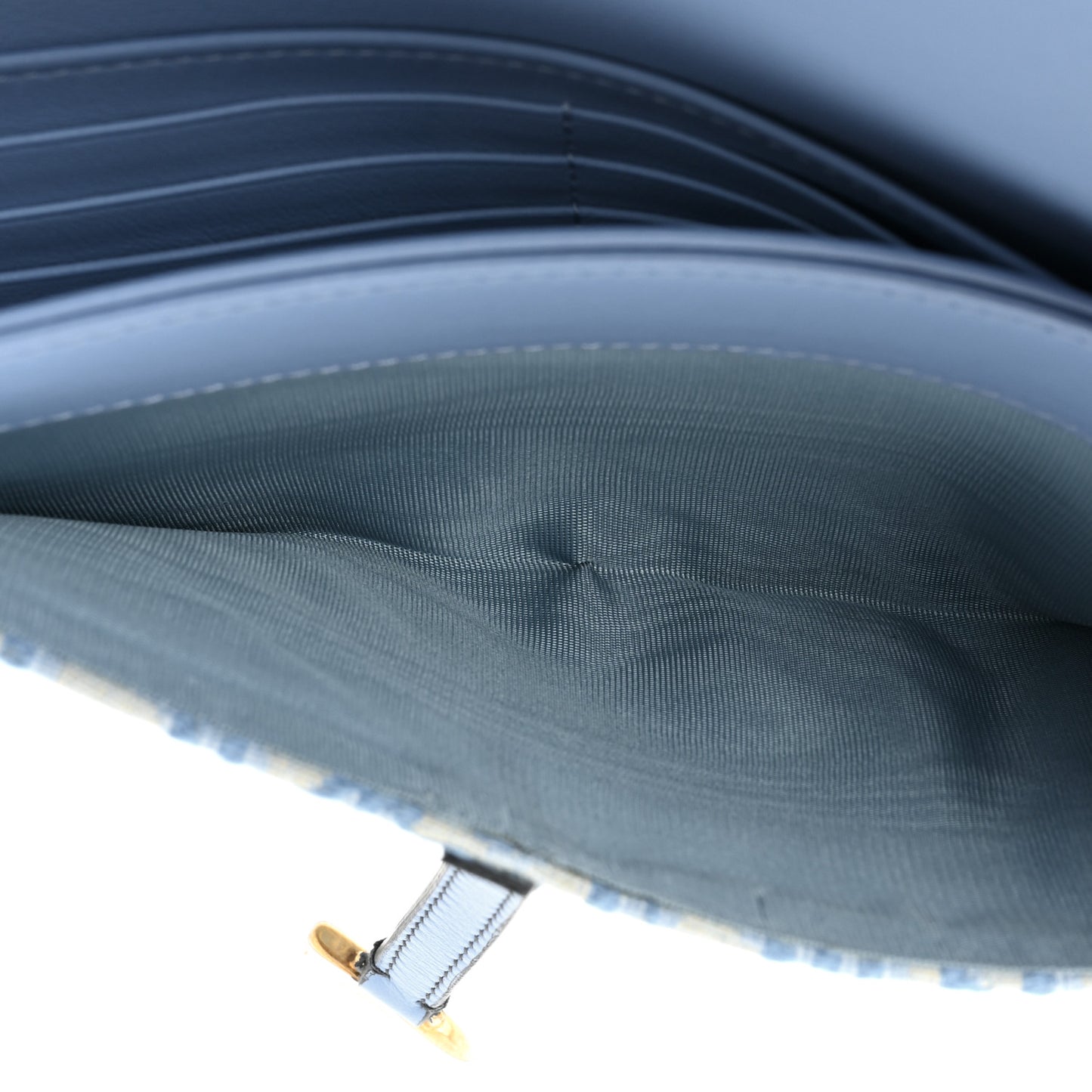 Oblique Saddle Chain Long Wallet Cornflower Blue