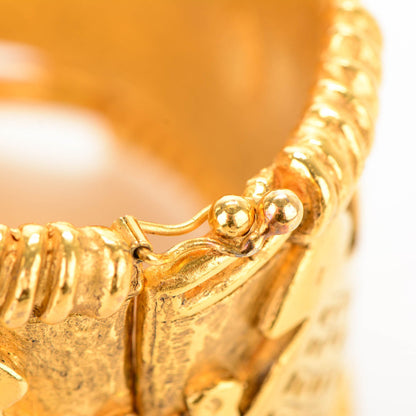 Chanel CC Cuff Gold 4 of 5