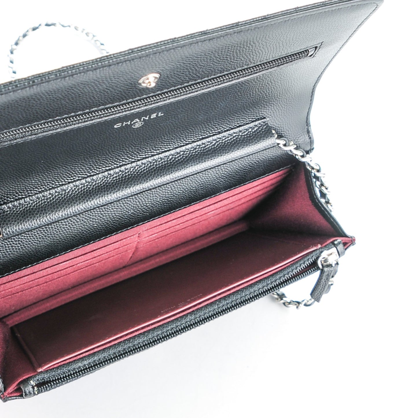 Caviar Chevron Quilted Wallet On Chain WOC Black