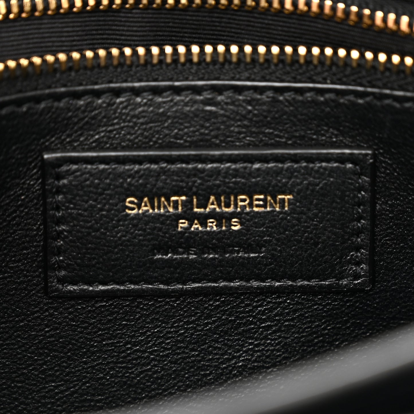 SAINT LAURENT Grain De Poudre Monogram Cassandra Clasp Bag Black
