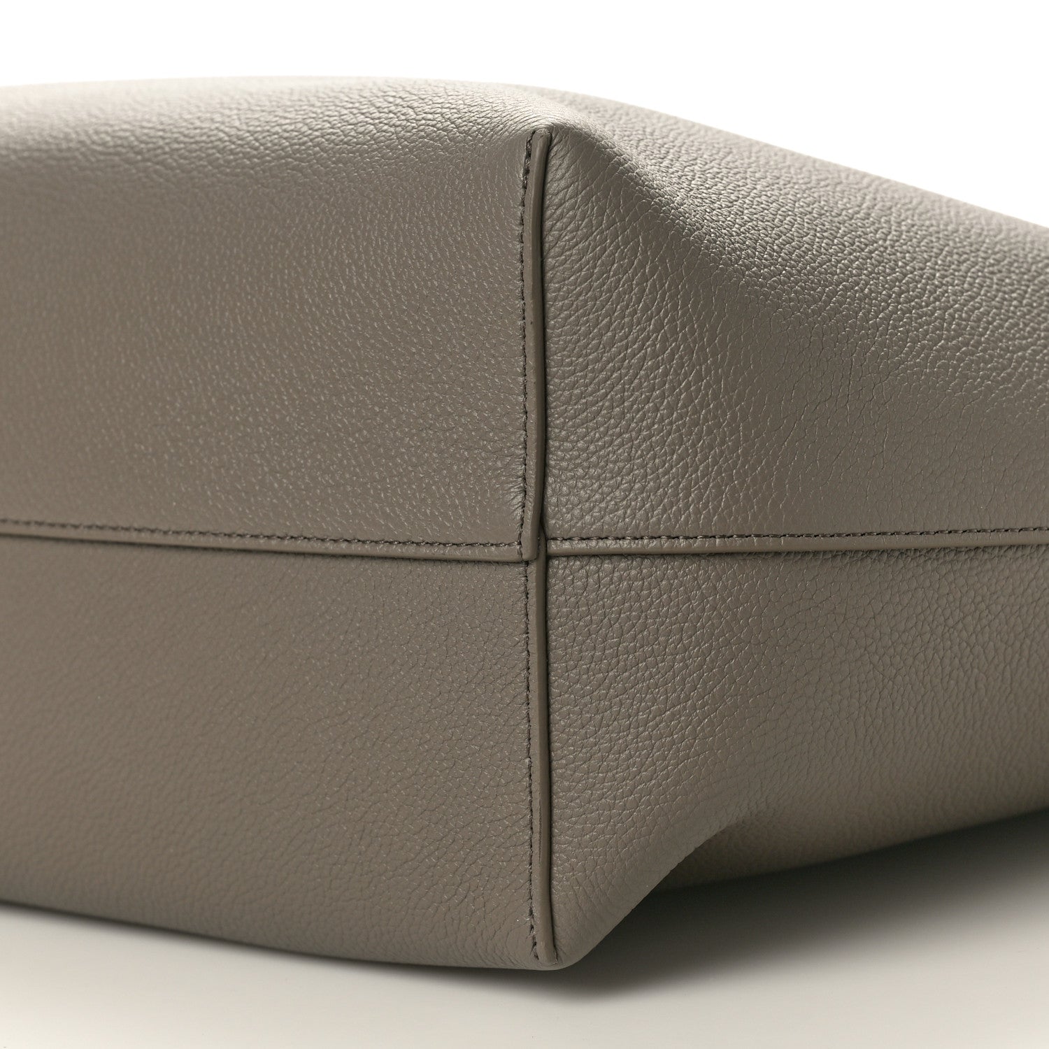 Celine Grained Calfskin Triomphe Medium Cabas Anais Pebble 9 of 10