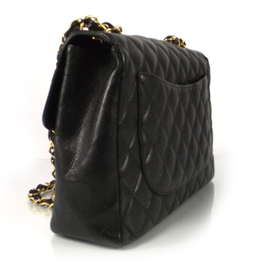 Caviar Jumbo Flap Black