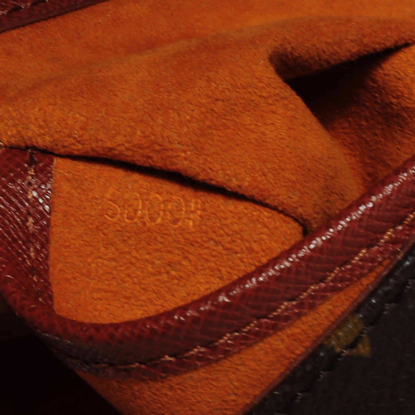 Monogram Musette Tango