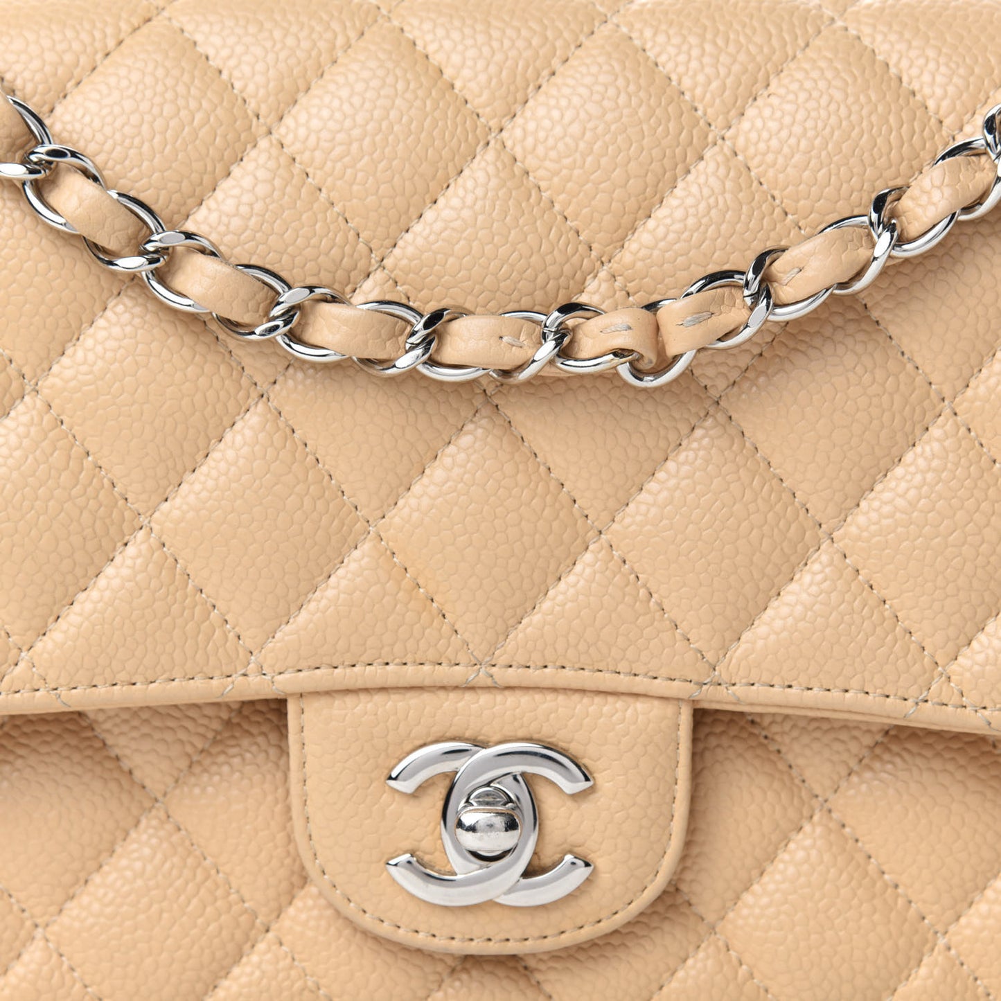 Caviar Quilted Medium Double Flap Beige Clair