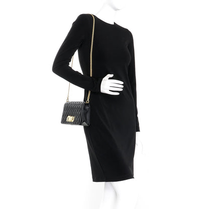 Miu Miu Matelasse Delice Miu Logo Bag Nero Black 2 of 7