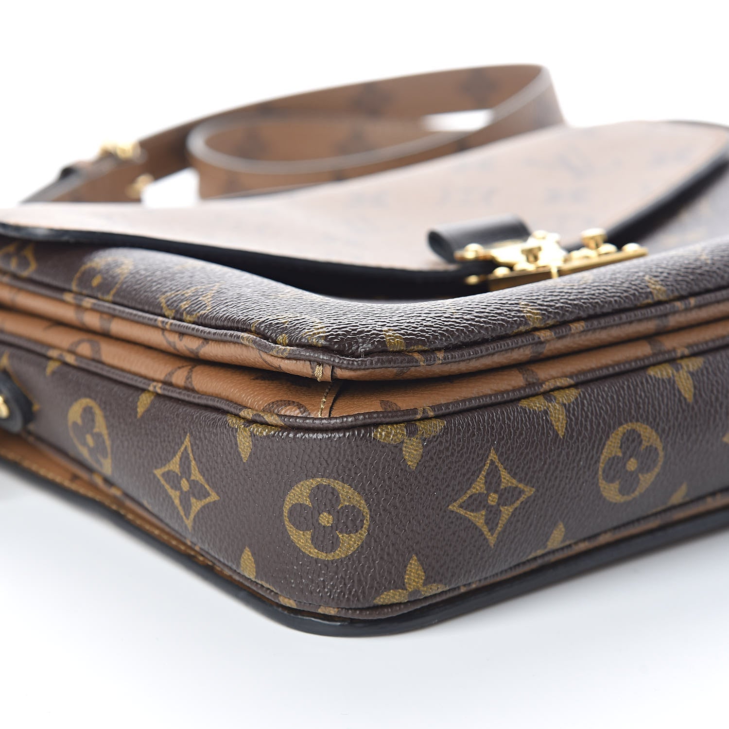 Louis Vuitton Reverse Monogram Pochette Metis 7 of 11