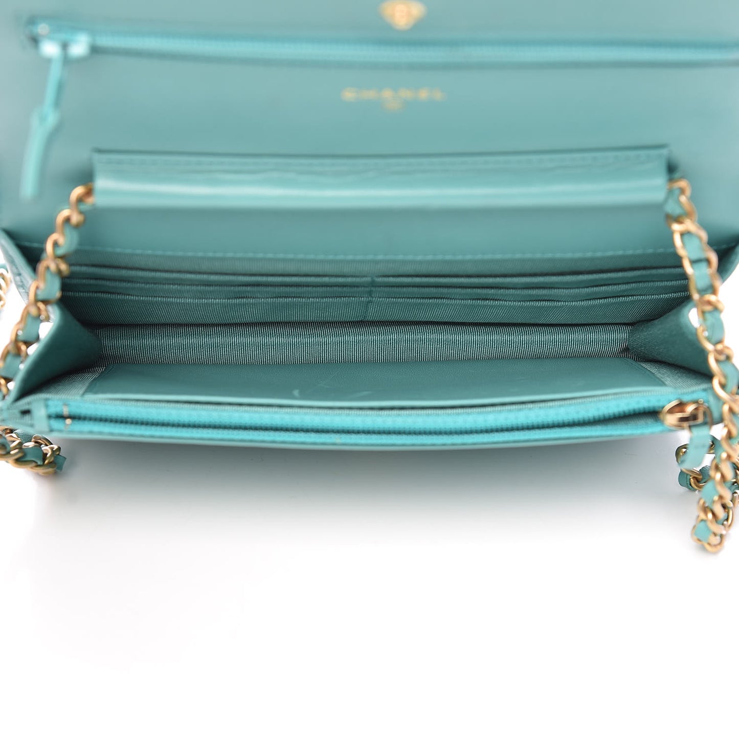 Calfskin Quilted Wallet On Chain WOC Green