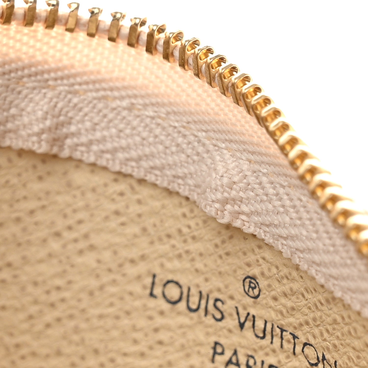 Louis Vuitton Damier Azur Key Pouch 8 of 8