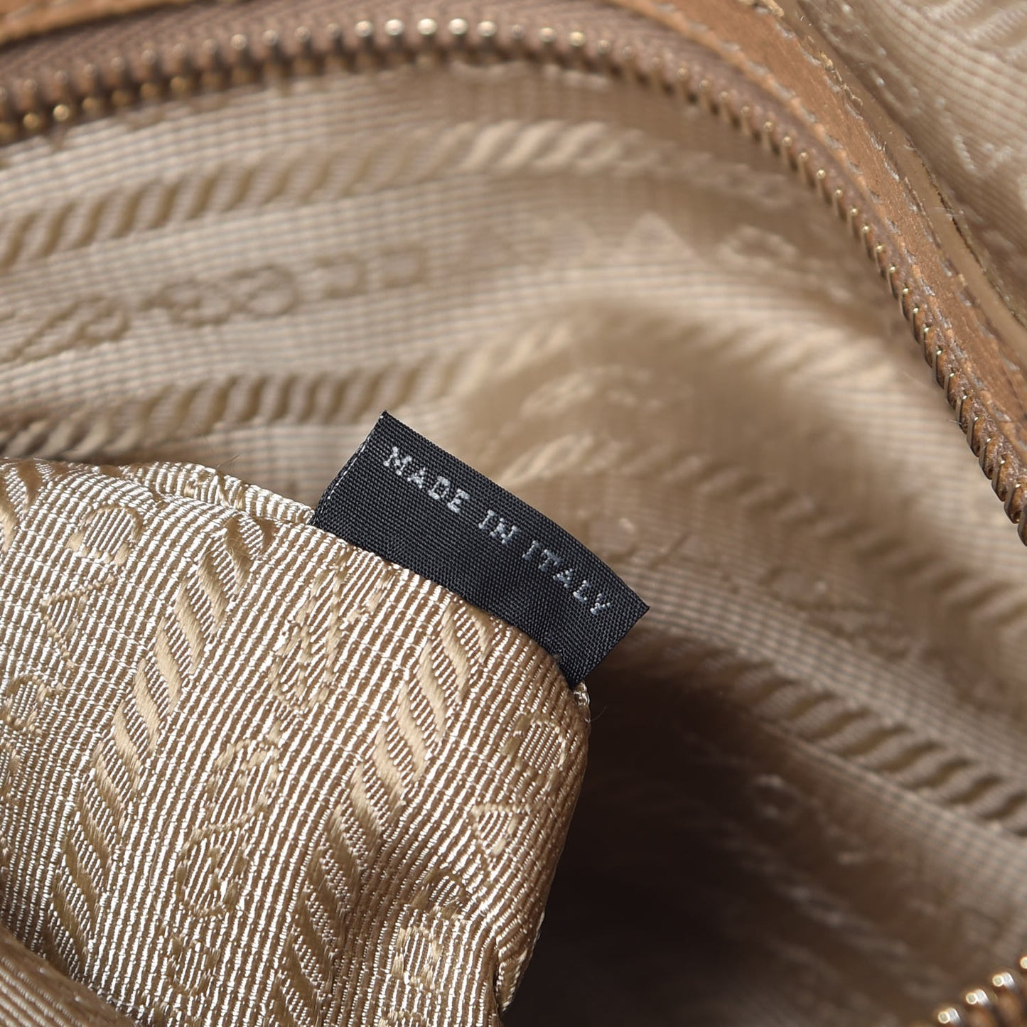 Cervo Deerskin Shoulder Bag Sabbia