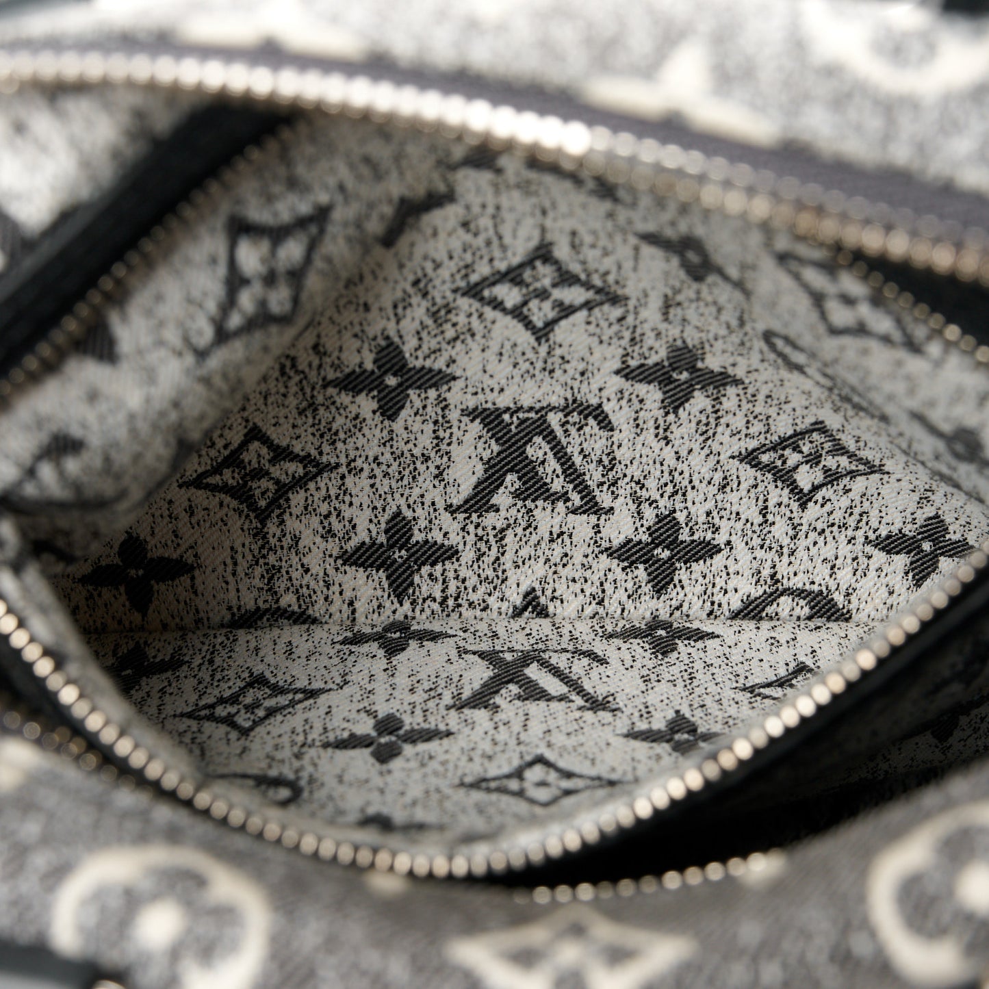 Denim Monogram Jacquard Speedy Bandouliere 25 Black