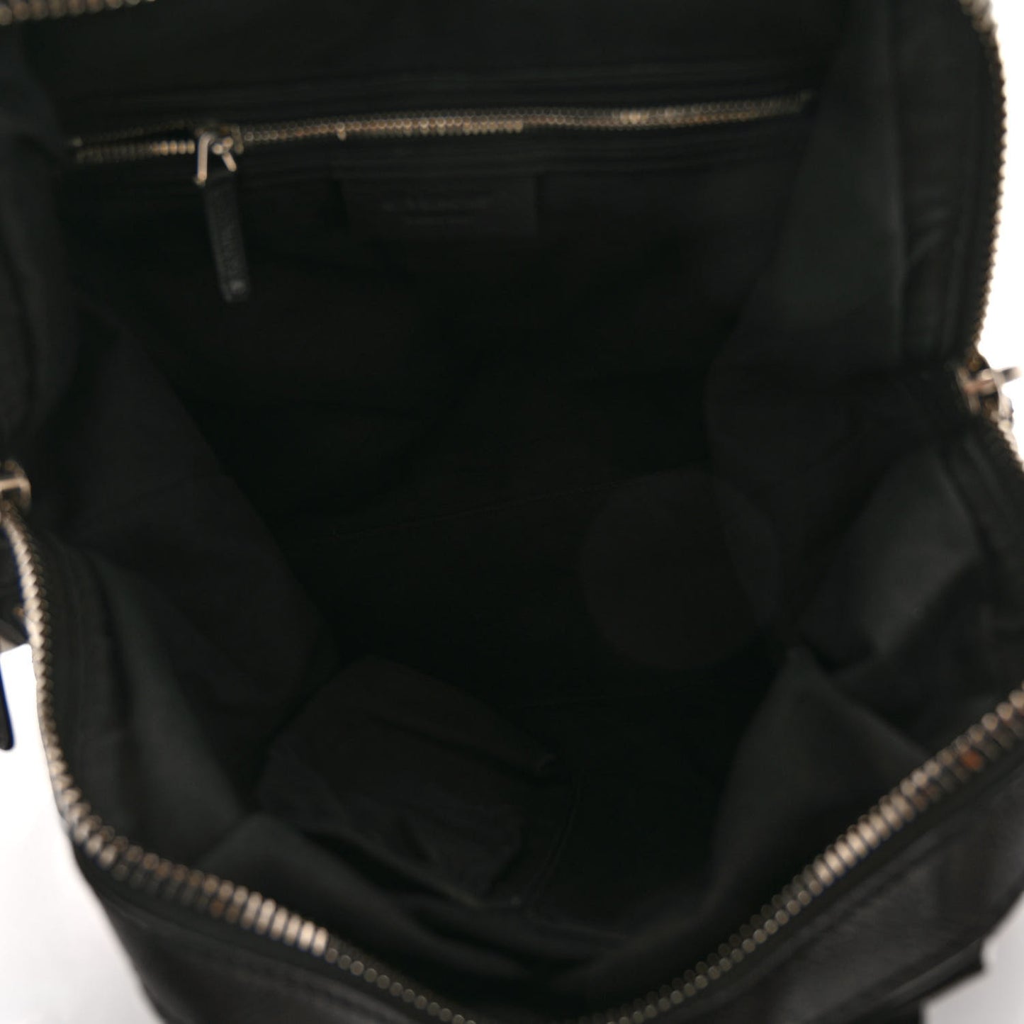 Waxy Grained Calfskin Studded Medium Nightingale Black