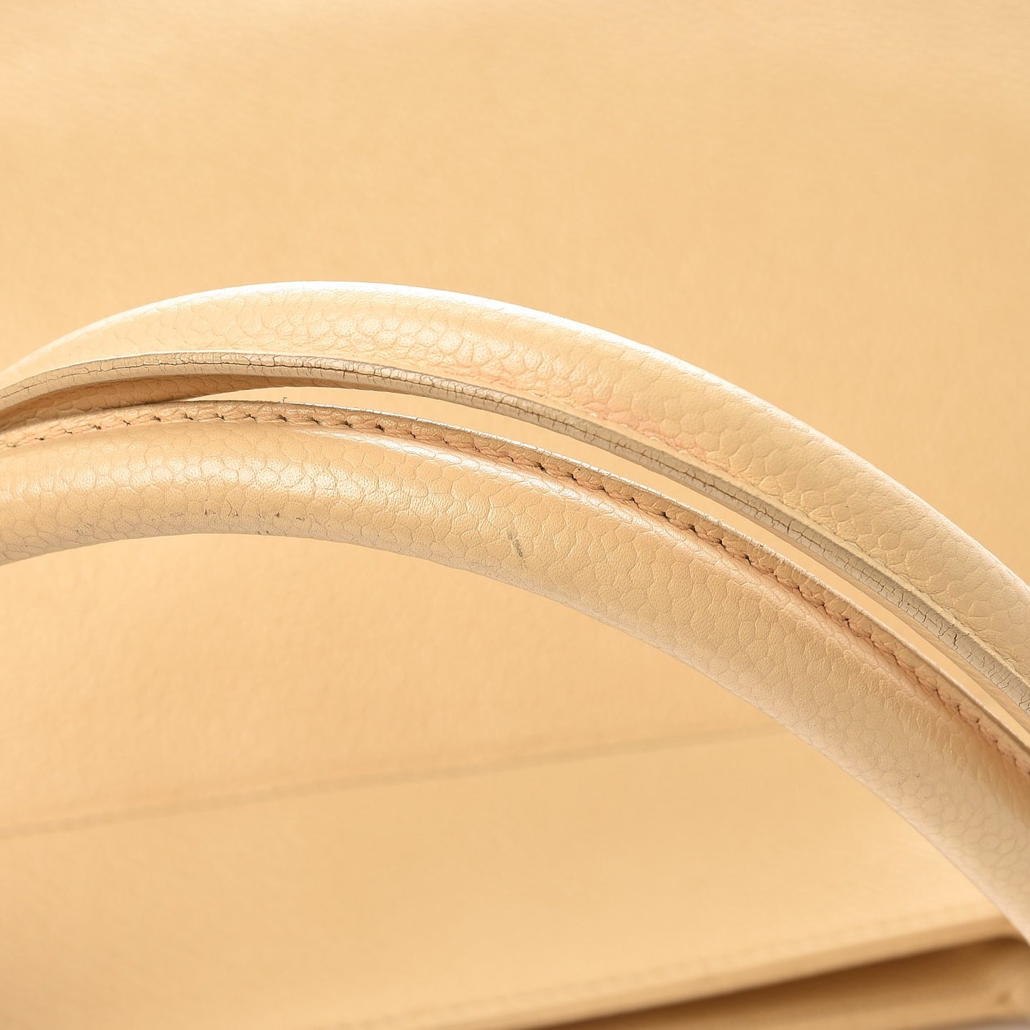 Caviar CC Tote Beige Clair