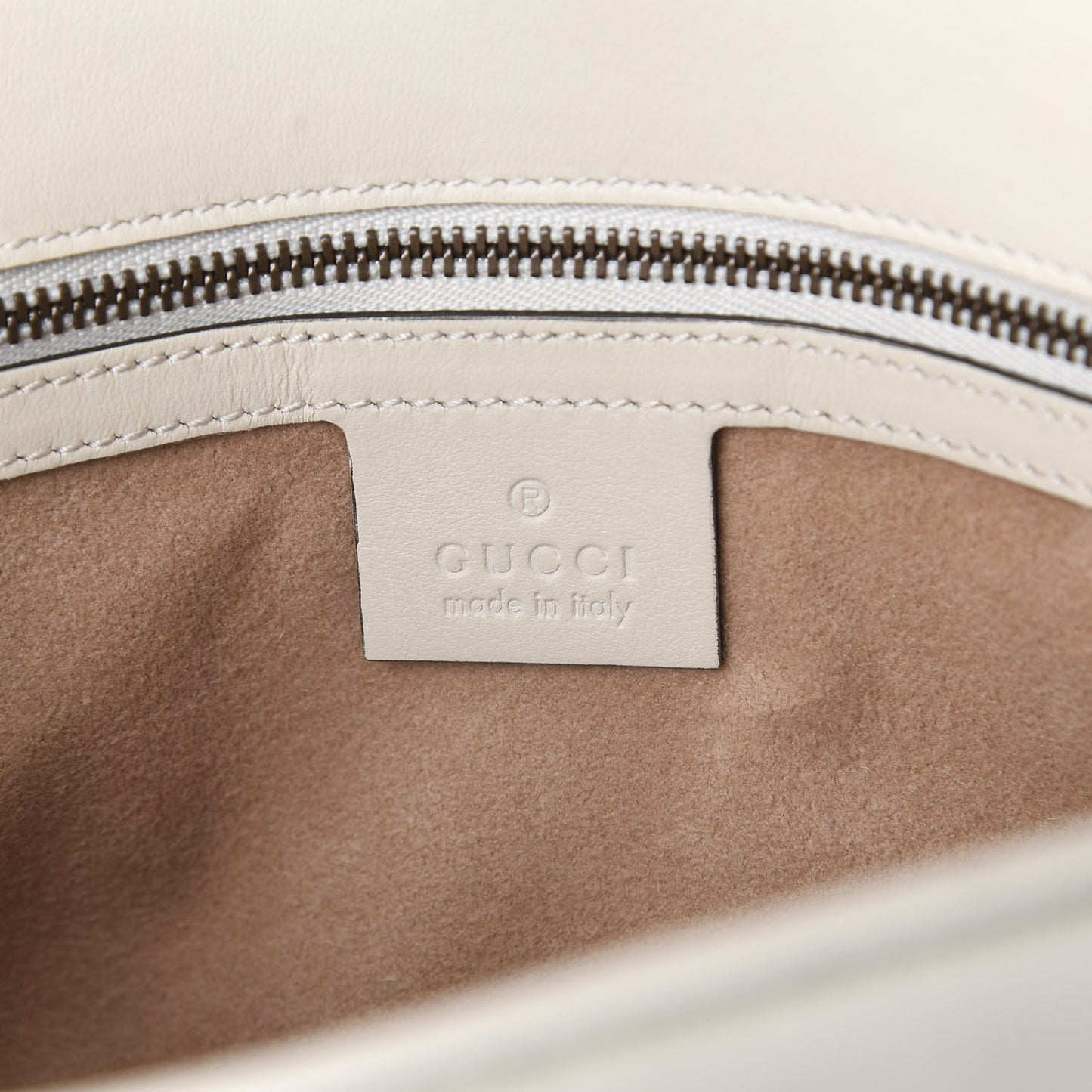 Calfskin Matelasse Small GG Marmont Shoulder Bag White