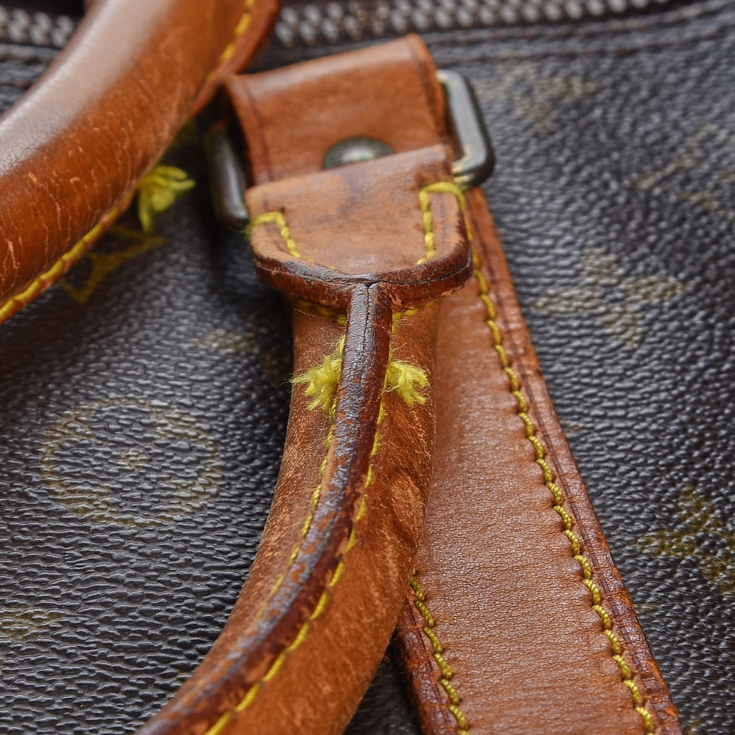 Louis Vuitton Monogram Keepall Bandouliere 60 11 of 24