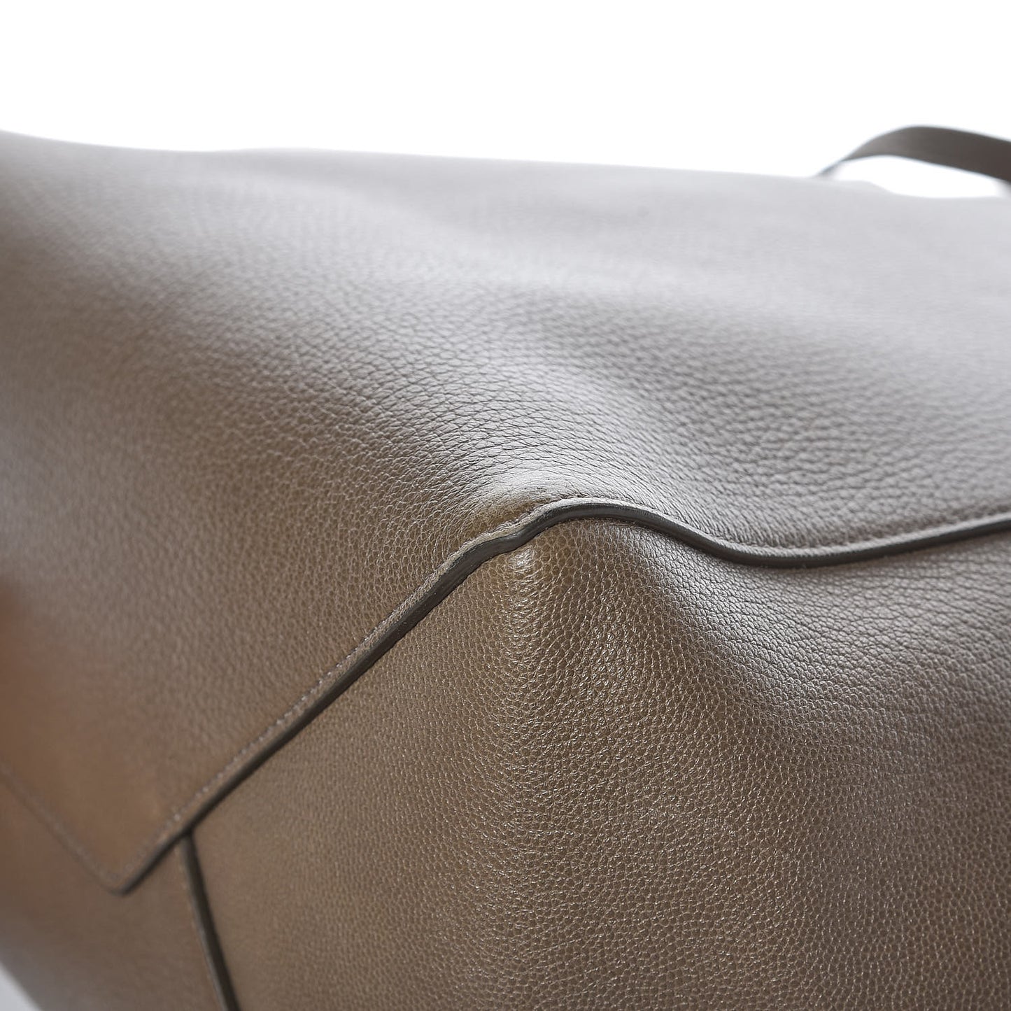 Soft Grained Calfskin Small Belt Cabas Phantom Taupe