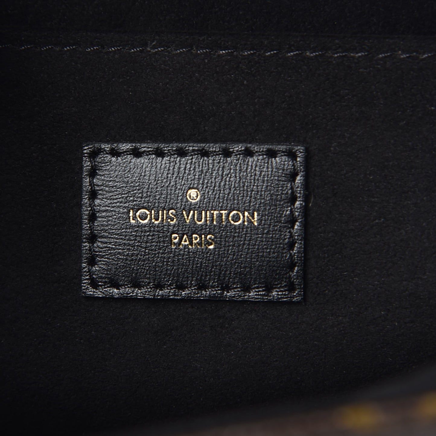 Reverse Monogram Pochette Metis
