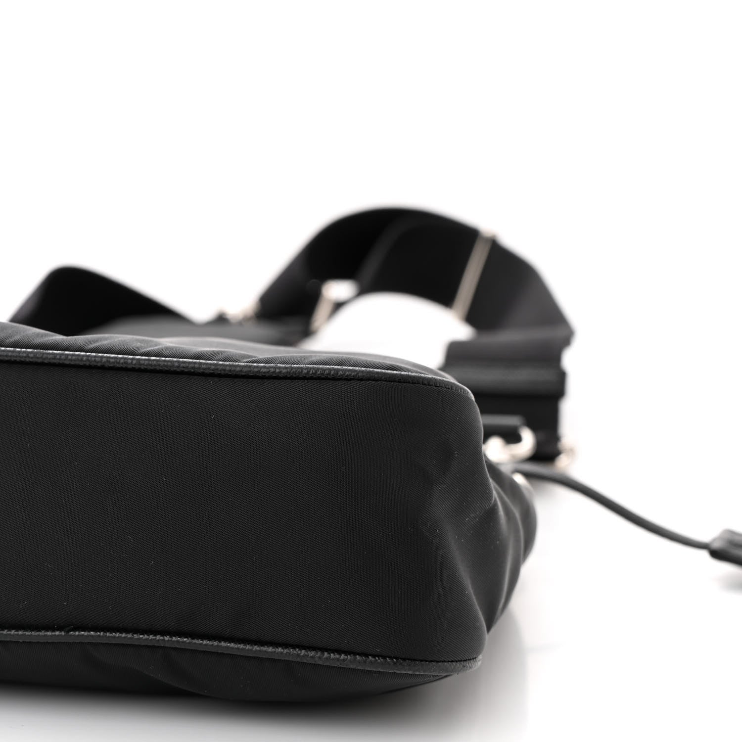 Prada Nylon Re-Edition 2005 Shoulder Bag Black 11 of 12